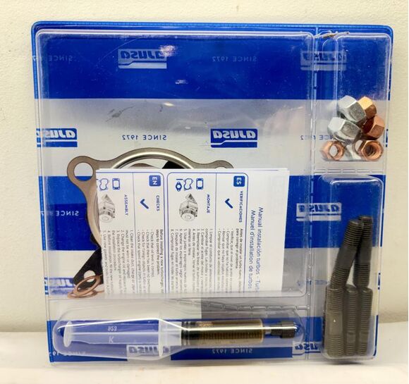 AJUSA 1900-200-041 Fitting Kit for Toyota Landcruiser